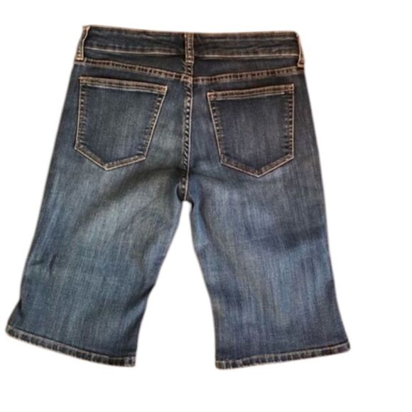 Banana Republic Bermuda Jean Shorts - Picture 4 of 7